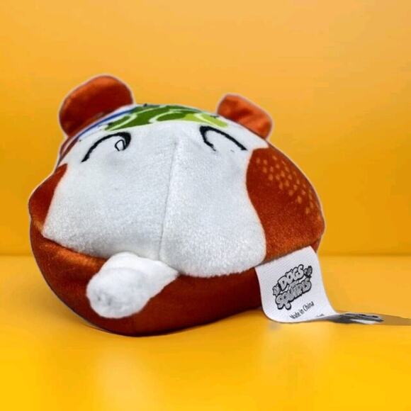 Dogs Vs Squirls Beanbag Plush Series #14 Camila NEW - Picture 3 of 4